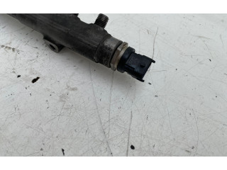 Vstřikovací lišta 30777554   Volvo V70     
