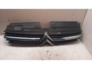 Передняя решётка Citroen C5 2001-2004 года 9636751980, MZ9883      