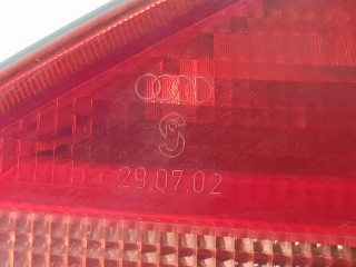 Задний фонарь правый 8L0945257, 8L0945096    Audi A3 S3 8L   1996-2003 года