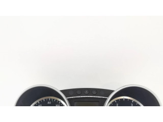Přístrojová deska  Mercedes-Benz ML W164 2011 A2C53361687, A1649008400  