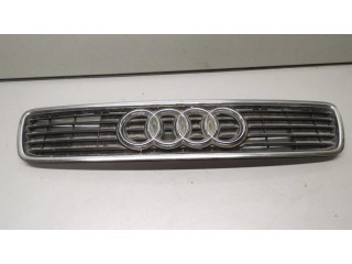 Передняя решётка Audi A4 S4 B5 8D 1994-1999 года 8D0853651A      