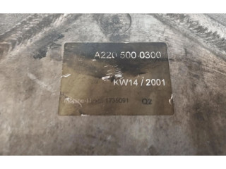 Интеркулер  A2205000300   Mercedes-Benz S W220 