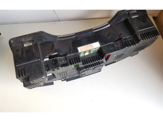 Přístrojová deska  Audi A8 S8 D2 4D 1997 81117764, 110008639  