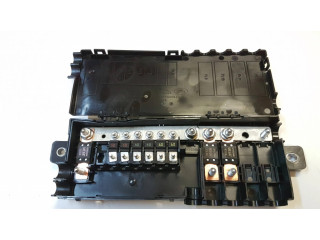   Pojistková skříňka JX6314516AA, 301208305   Jaguar XE 2018