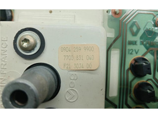 Přístrojová deska  Renault 25 1995 7700831040, 0090059  