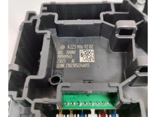   Pojistková skříňka A2239069202   Mercedes-Benz EQS V297 2023