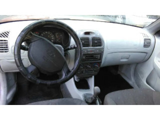 Моторчик заднего дворника 9870025000    Hyundai Accent