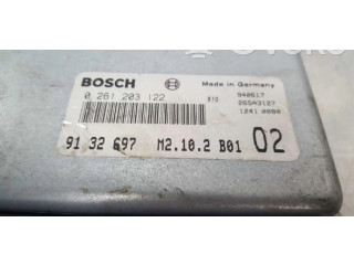 Блок управления двигателем Блок управления 9132697, 9132697   Saab 900