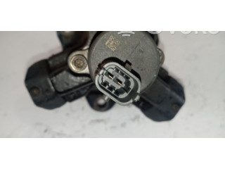 Vstřikovač 0445010007   Alfa Romeo 166     