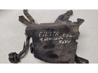 Блок предохранителей  7154953530, 14A075   Ford Fiesta    