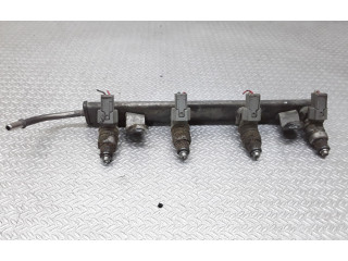 Комплект форсунок MR988977    Mitsubishi Colt   