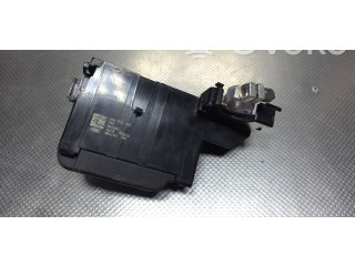   Pojistková skříňka 8V0915459   Audi RS3 2020