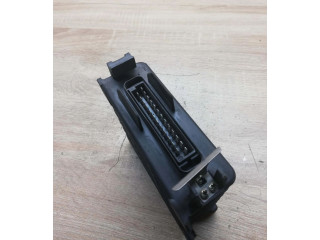 Řídící jednotka 811906264g, 0280800188   Audi 80 90 B3 1986