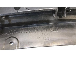 Передняя решётка Chrysler Voyager 2004-2007 года 04857802AB, K1512      