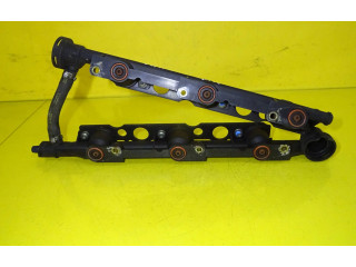 Топливная рампа 9623551680, 9623551580   Peugeot 406  