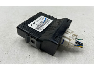Блок управления 8631B027, 105165238   Citroen C-Crosser