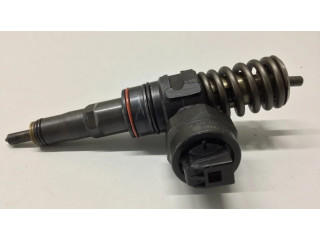 Vstřikovač 038130073J, 0414720015   Skoda Fabia Mk1 (6Y)  pro naftový motor 1.9  