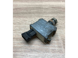 Řídící jednotka 83251AA0   Nissan Almera 1995