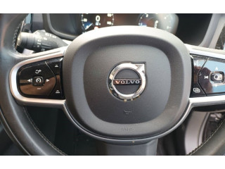 Přístrojová deska  Volvo V60 2019 32254290  
