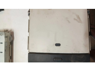 Дисплей    P1CM00DW1AH, 2987W1068   Chrysler Town & Country V