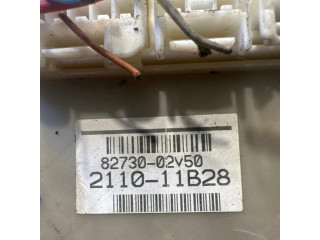   Pojistková skříňka 8273002V50, 211011B28   Toyota Corolla E140 E150 2011