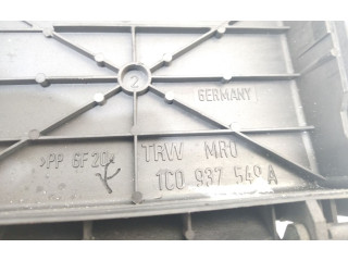 Pojistková skříňka Řídící jednotka BSM 1C0937549A   Volkswagen New Beetle 2000