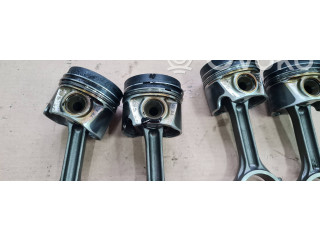 Píst 81L155   Audi A4 S4 B9    DEU DEUA 