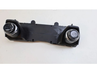 Блок управления климат-контролем 8893304828, 8893304828   Lynk & co 01