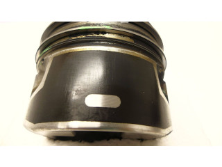 Píst 75L146   Peugeot Rifter    YH01 YHZ YHW YHT YHS YHY YHV 