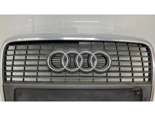 Верхняя решётка Audi A6 S6 C6 4F 2004-2011 года 4F0853651S      