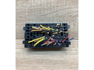 Блок предохранителей 1096033C, 1096033   Renault Megane I    