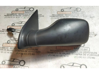 Zpětné zrcátko  Peugeot 106 1994  12203040  
