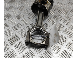  Поршень B47 D20 A 8519401, 8473777  BMW 4 F32 F33  