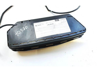 Подушка безопасности в сиденье 6q0880242a   Skoda Fabia Mk2 (5J)