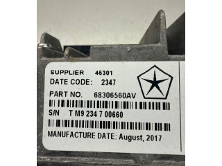 Дисплей    68306560AV, M9234700660   Dodge Durango
