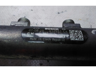 Vstřikovací lišta 0445214174   Opel Antara     