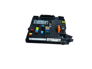   Pojistková skříňka 30786646, 30728273   Volvo XC90 2009