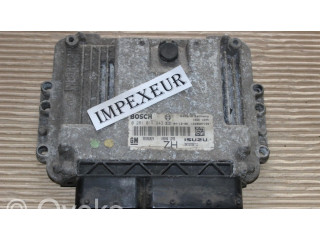 Řídící jednotka 55556829, 0281011943   Opel Astra H 2004