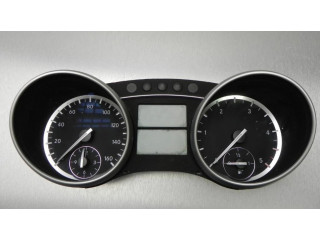 Přístrojová deska  Mercedes-Benz GL X164 2011 A2519006100, B815  