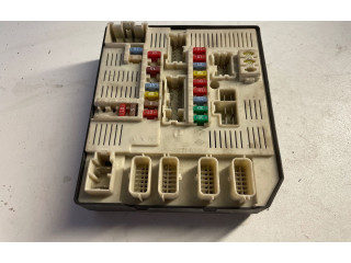 Блок предохранителей 284B60014R, 3420027842   Renault Laguna III    