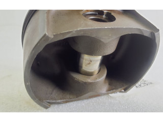 Píst 96P24W2   Porsche 911 996     