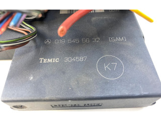   Pojistková skříňka 0025451901, 0195455632   Mercedes-Benz E W210 1999