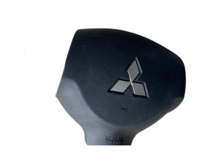 Подушка безопасности водителя 7030A217XB, 611044600G   Mitsubishi Colt