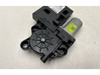 Zpětné zrcátko  Volvo V50 2009  31264780AA, 976589107  