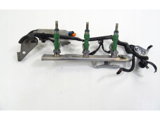 Vstřikovací lišta 175204021R   Nissan Micra K14     
