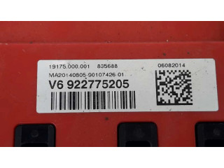   Pojistková skříňka 61149227752, 922775205   BMW M3 2012
