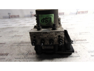 Jednotka ABS 589202L500   Hyundai i30 2009