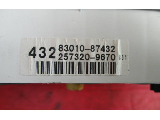 Přístrojová deska  Daihatsu Terios 2005 8301087432, 2573209670  
