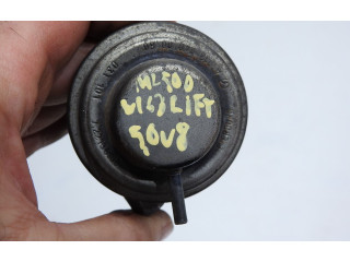 Клапан EGR A112 140 00 60   Mercedes-Benz ML W163      