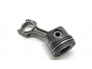 Píst    BMW 5 E39  pro naftový motor 3.0 M57 M57/DP71/430/267T/2M